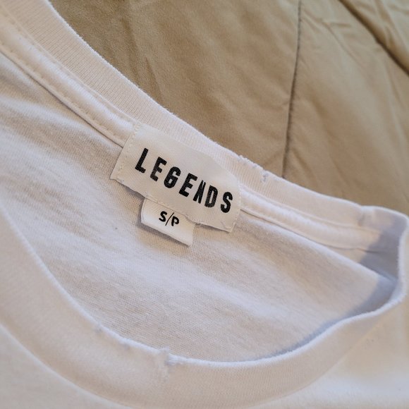 LEGENDS MADONNA VIRGIN GRAPHIC BAND TEE SHIRT - Picture 3 of 8